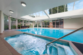 Kimberley Gardens Hotel, Serviced Apartments and Serviced Villas, Melbourne